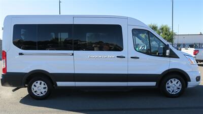 2022 Ford Transit 350 XLT Mid Roof 10 Passenger Captain Seats - Photo 4 - Long Beach, CA 90807