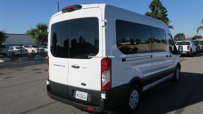 2022 Ford Transit 350 XLT Mid Roof 10 Passenger Captain Seats - Photo 5 - Long Beach, CA 90807