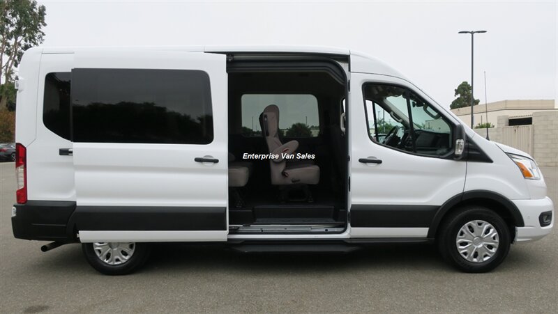 2021 Ford Transit 350 XLT  Mid Roof 10 Passenger Captain Seats