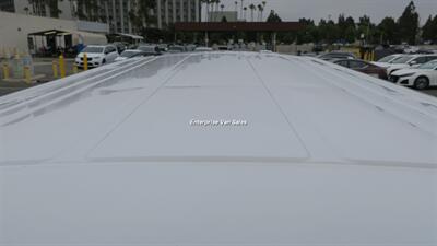 2021 Ford Transit 350 XLT  Mid Roof 10 Passenger Captain Seats - Photo 12 - Long Beach, CA 90807
