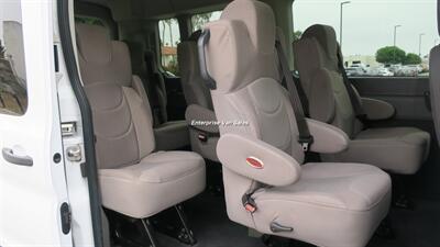 2021 Ford Transit 350 XLT  Mid Roof 10 Passenger Captain Seats - Photo 16 - Long Beach, CA 90807