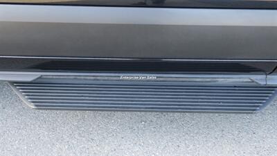 2021 Ford Transit 350 XLT  Low Roof 9 Passenger Luxury Seating - Photo 11 - Long Beach, CA 90807