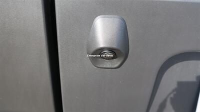 2021 Ford Transit 350 XLT  Low Roof 9 Passenger Luxury Seating - Photo 16 - Long Beach, CA 90807