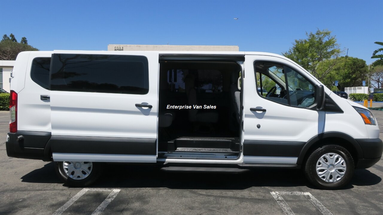 2019 Ford Transit 350 XLT Low Roof 8 Passenger Captain Seats - Photo 1 - Long Beach, CA 90807