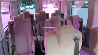 2018 Ford Transit 150 XLT  Mid Roof 10 Passenger Captain Seats - Photo 14 - Long Beach, CA 90807