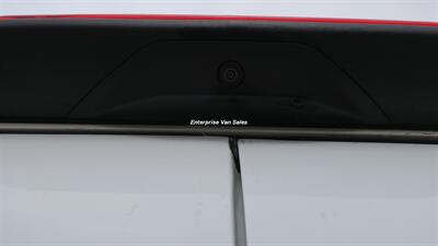 2018 Ford Transit 150 XLT  Mid Roof 10 Passenger Captain Seats - Photo 19 - Long Beach, CA 90807
