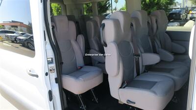 2023 Ford Transit 350 XLT  Mid Roof 14 Passenger Captain Seats - Photo 23 - Long Beach, CA 90807