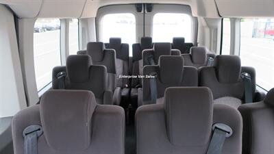 2021 Ford Transit 350 XLT Mid Roof 14 Passenger Captain Seats - Photo 2 - Long Beach, CA 90807