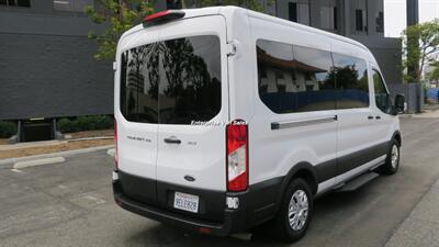 2023 Ford Transit 350 XLT Mid Roof 10 Passenger Captain Seats - Photo 7 - Long Beach, CA 90807