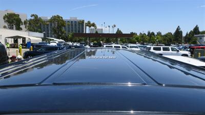 2023 Ford Transit 350 XLT Mid Roof 9 Passenger Luxury Seating - Photo 20 - Long Beach, CA 90807