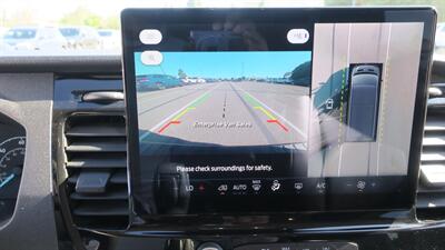 2023 Ford Transit 350 XLT  Low Roof 12 Passenger Luxury Seats - Photo 18 - Long Beach, CA 90807