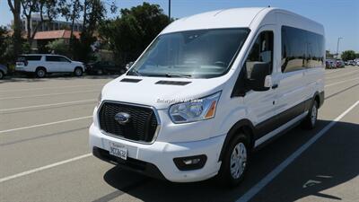 2022 Ford Transit 350 XLT Mid Roof 10 Passenger Captain Seats - Photo 9 - Long Beach, CA 90807