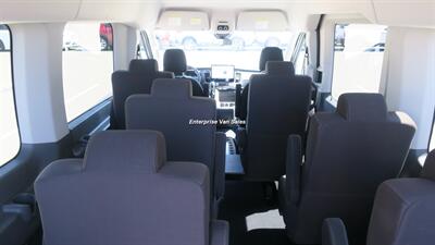 2022 Ford Transit 350 XLT Mid Roof 10 Passenger Captain Seats - Photo 13 - Long Beach, CA 90807