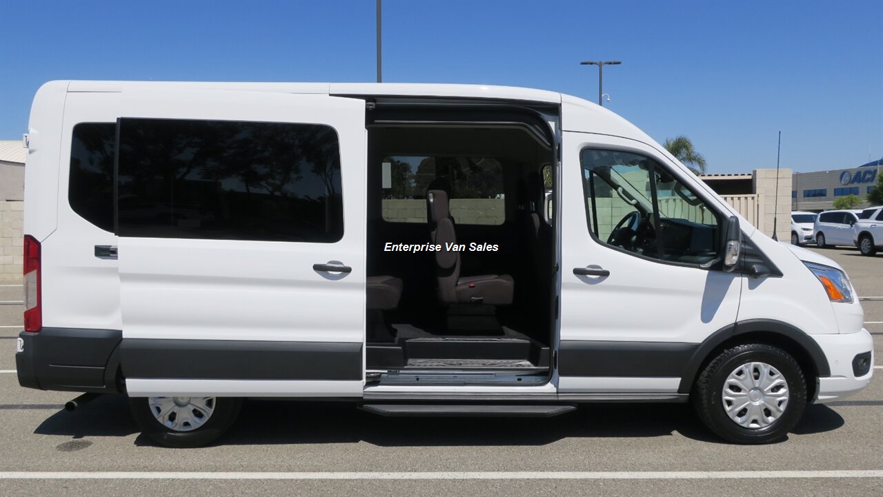2022 Ford Transit 350 XLT  Mid Roof 10 Passenger Captain Seats - Photo 1 - Long Beach, CA 90807