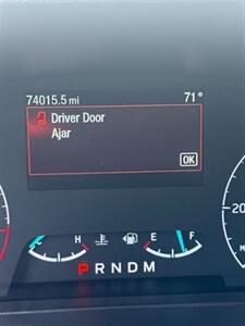2022 Ford Transit 350 XLT Mid Roof 10 Passenger Captain Seats - Photo 21 - Long Beach, CA 90807