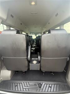 2023 Ford Transit 350 XLT Mid Roof 10 Passenger Luxury Seating - Photo 17 - Long Beach, CA 90807