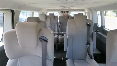 2023 Ford Transit 350 XLT Low Roof 11 Passenger Captain Seating - Photo 2 - Long Beach, CA 90807