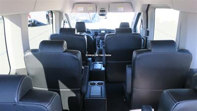 2021 Ford Transit 350 XLT Mid Roof 10 Passenger Luxury Seating - Photo 13 - Long Beach, CA 90807