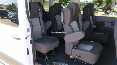 2022 Ford Transit 350 XLT  Mid Roof 10 Passenger Captain Seats - Photo 19 - Long Beach, CA 90807