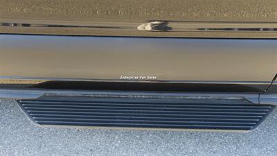 2023 Ford Transit 350 XLT  Mid Roof 9 Passenger Luxury Seating - Photo 12 - Long Beach, CA 90807