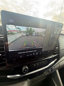 2023 Ford Transit 350 XLT Mid Roof 10 Passenger Luxury Seating - Photo 28 - Long Beach, CA 90807