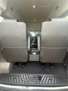 2023 Ford Transit 350 XLT Mid Roof 10 Passenger Luxury Seating - Photo 18 - Long Beach, CA 90807