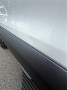 2023 Ford Transit 350 XLT Mid Roof 10 Passenger Luxury Seating - Photo 12 - Long Beach, CA 90807