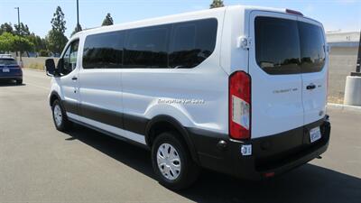 2020 Ford Transit 350 XLT  Low Roof 11 Passenger Captain Seats - Photo 5 - Long Beach, CA 90807