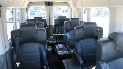 2023 Ford Transit 350 XLT  Mid Roof 9 Passenger Luxury Seating - Photo 11 - Long Beach, CA 90807