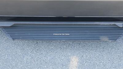 2023 Ford Transit 350 XLT  Mid Roof 9 Passenger Luxury Seating - Photo 12 - Long Beach, CA 90807