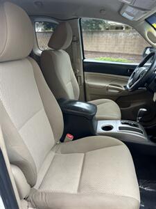 2013 Toyota Tacoma PreRunner V6   - Photo 20 - Sacramento, CA 95825