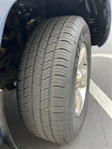 2005 Toyota 4Runner SR5   - Photo 28 - Sacramento, CA 95825