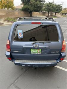 2005 Toyota 4Runner SR5   - Photo 8 - Sacramento, CA 95825