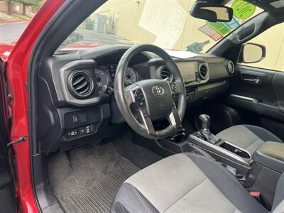 2021 Toyota Tacoma TRD Off-Road   - Photo 6 - Sacramento, CA 95825