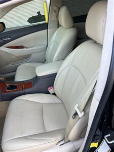 2011 Lexus ES - Photo 11 - Sacramento, CA 95825