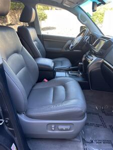 2009 Toyota Land Cruiser - Photo 27 - Sacramento, CA 95825