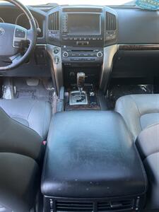 2009 Toyota Land Cruiser - Photo 19 - Sacramento, CA 95825