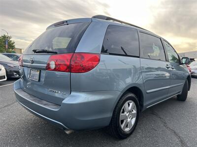 2006 Toyota Sienna LE 8 Passenger   - Photo 9 - Sacramento, CA 95825