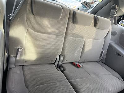 2006 Toyota Sienna LE 8 Passenger   - Photo 21 - Sacramento, CA 95825