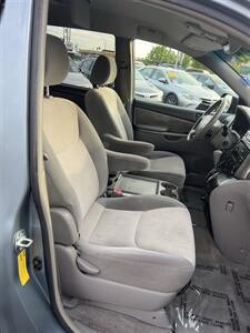 2006 Toyota Sienna LE 8 Passenger   - Photo 23 - Sacramento, CA 95825