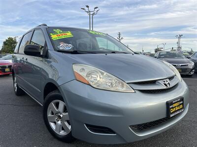 2006 Toyota Sienna LE 8 Passenger   - Photo 1 - Sacramento, CA 95825