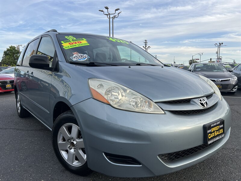 2006 Toyota Sienna LE 8 Passenger   - Photo 1 - Sacramento, CA 95825