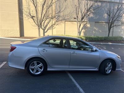 2013 Toyota Camry SE   - Photo 10 - Sacramento, CA 95825