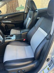 2013 Toyota Camry SE   - Photo 12 - Sacramento, CA 95825