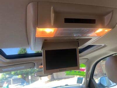 2014 Chevrolet Suburban LTZ 1500   - Photo 22 - Sacramento, CA 95825