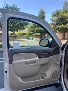 2014 Chevrolet Suburban LTZ 1500   - Photo 15 - Sacramento, CA 95825