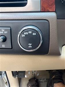 2014 Chevrolet Suburban LTZ 1500   - Photo 41 - Sacramento, CA 95825