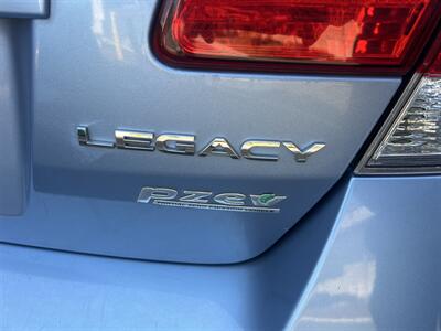 2012 Subaru Legacy 2.5i Premium - Photo 11 - Sacramento, CA 95825