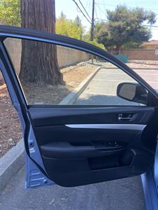 2012 Subaru Legacy 2.5i Premium - Photo 15 - Sacramento, CA 95825