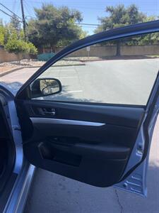 2012 Subaru Legacy 2.5i Premium - Photo 27 - Sacramento, CA 95825